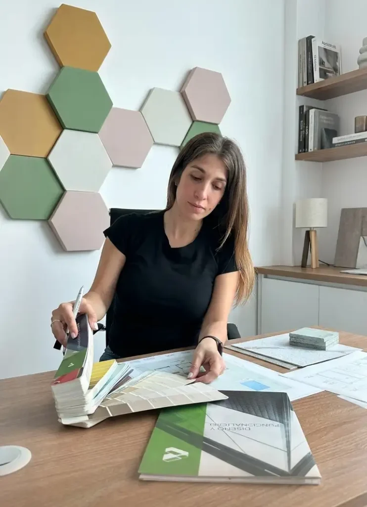 ARQUITECTA FLORENCIA LUJAN